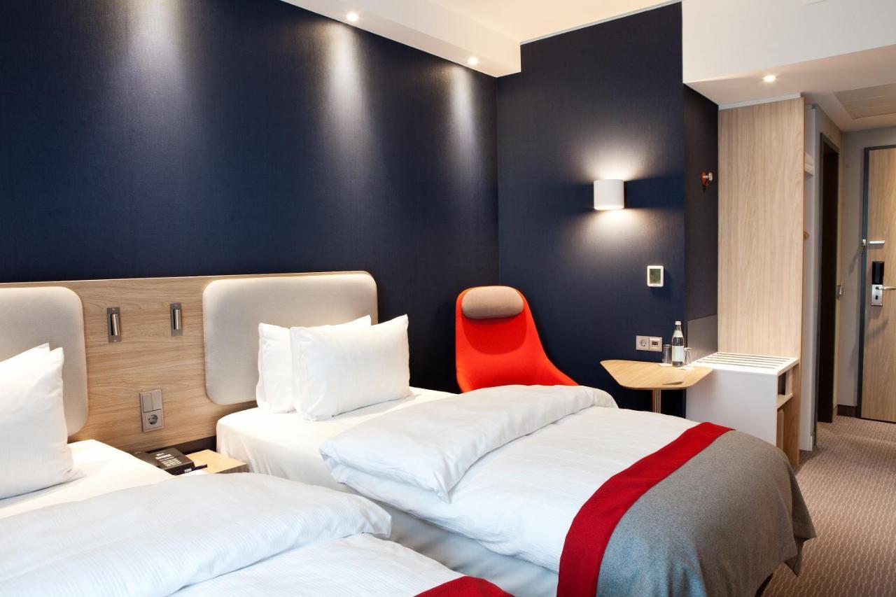 Holiday Inn Express - Kaiserslautern By Ihg Экстерьер фото