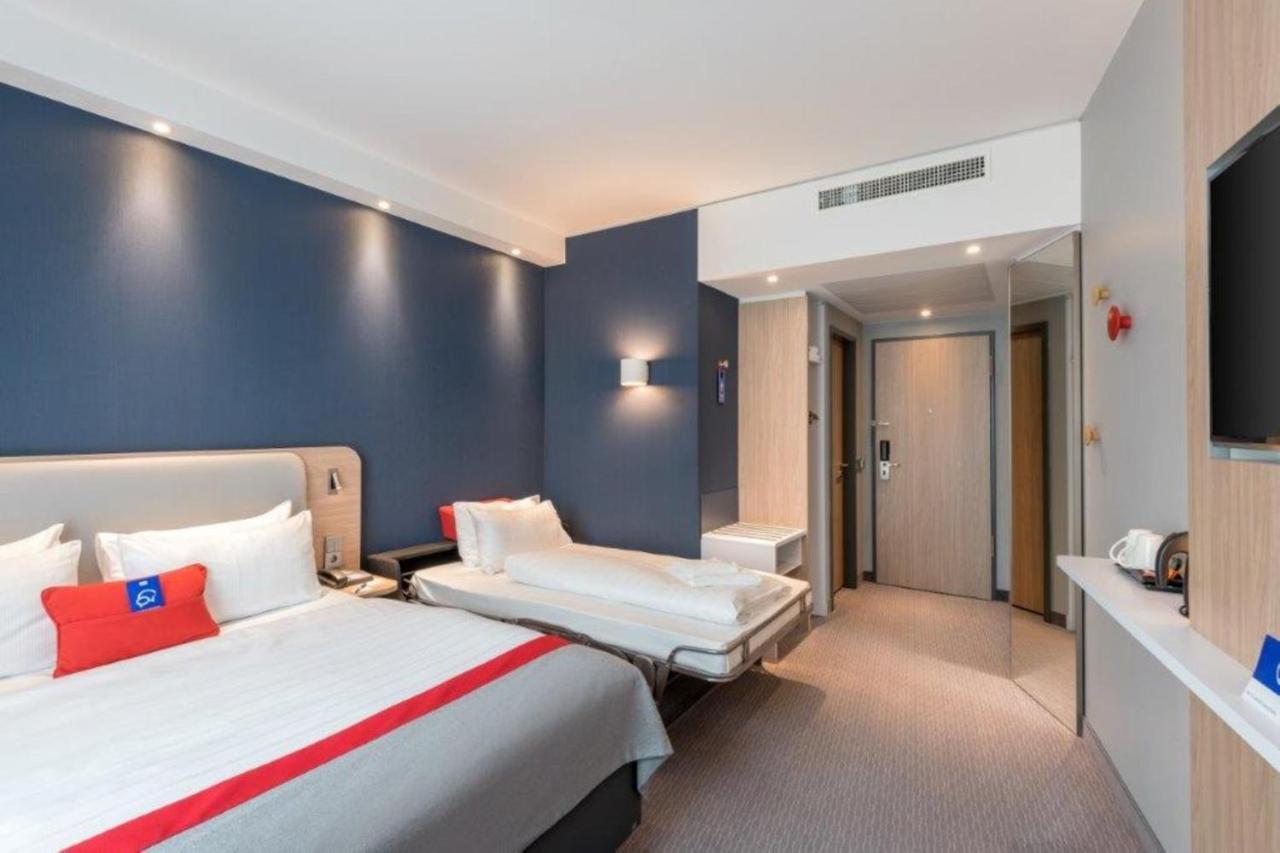 Holiday Inn Express - Kaiserslautern By Ihg Экстерьер фото